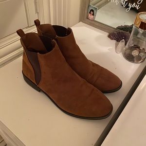Brown mini boots